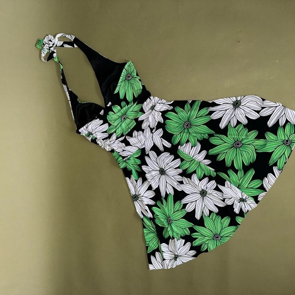 💚 Y2K DAISY HALTER DRESS 💚 - Picture 5 of 5